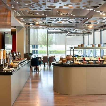 Szálloda Novotel 4*