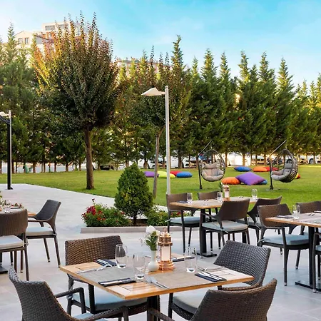 Novotel 4*