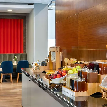Novotel Szálloda