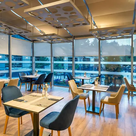 Szálloda Novotel 4*