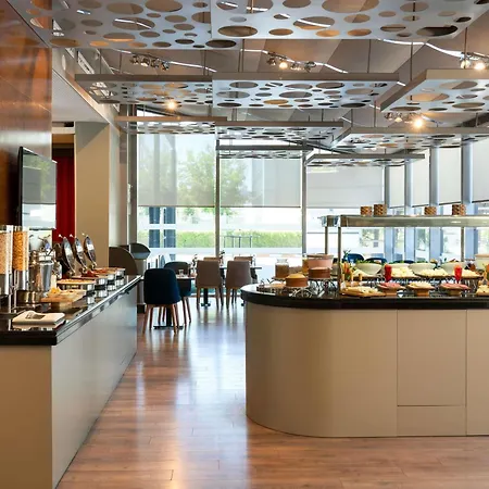 Novotel Ξενοδοχείο