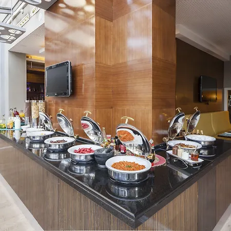 Novotel 4*