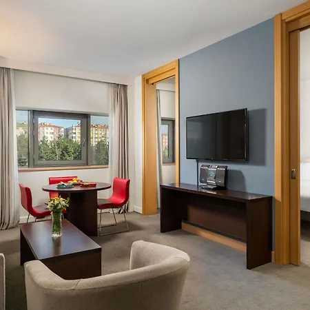 Отель Novotel 4*