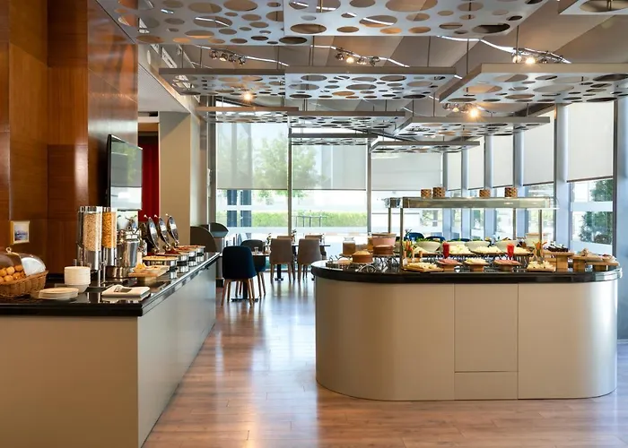 Ξενοδοχείο Novotel 4*